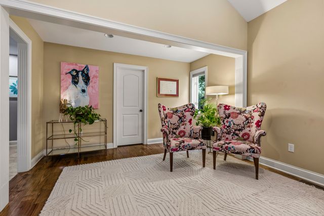 1766 Hunts Ln, Bowling Green, KY 42103