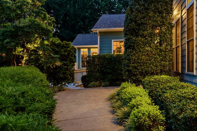 1766 Hunts Ln, Bowling Green, KY 42103