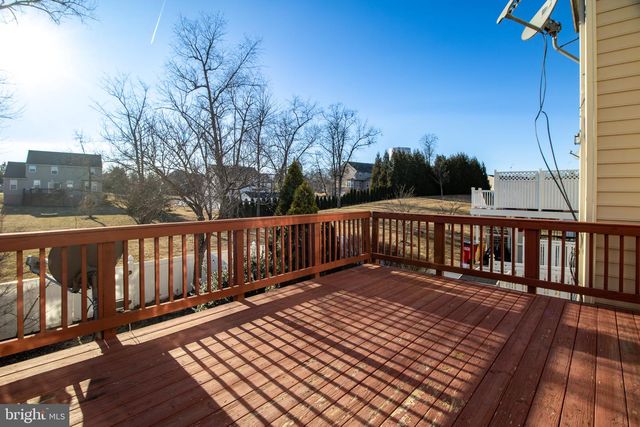 98 LULLWATER WAY, Falling Waters, WV 25419