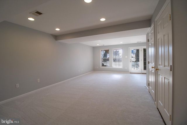 98 LULLWATER WAY, Falling Waters, WV 25419