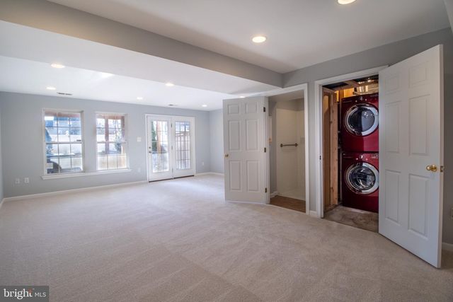 98 LULLWATER WAY, Falling Waters, WV 25419