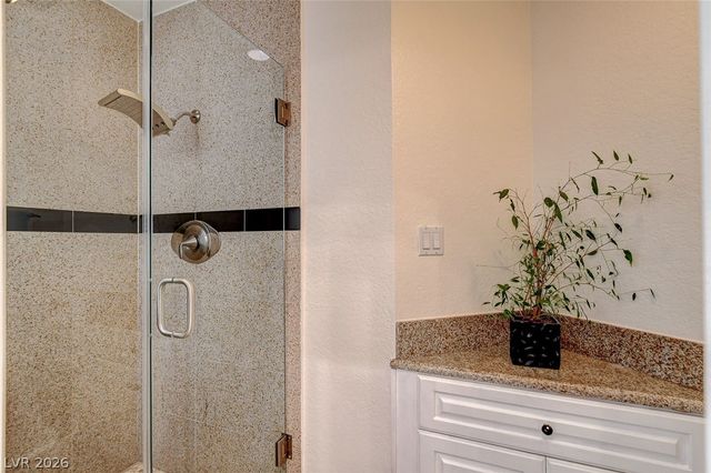 7201 Mission Hills Drive, Las Vegas, NV 89113