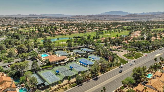 7201 Mission Hills Drive, Las Vegas, NV 89113