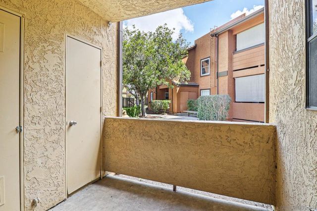 10611 Dabney Dr 11, San Diego, CA 92126