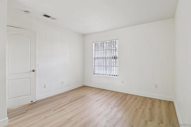 10611 Dabney Dr 11, San Diego, CA 92126