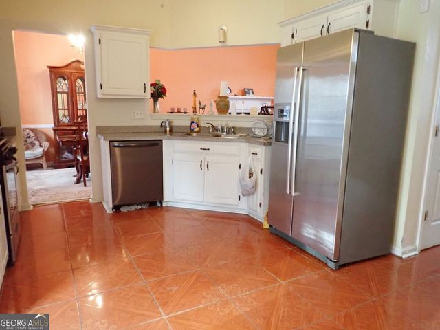 10617 Barberry Drive, Hampton, GA 30228