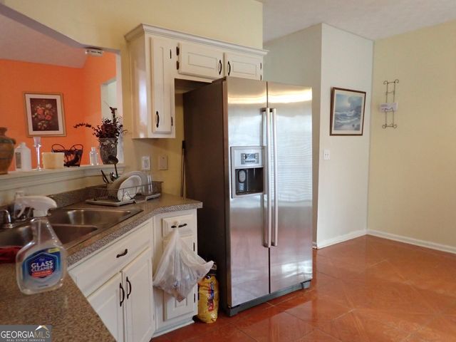 10617 Barberry Drive, Hampton, GA 30228