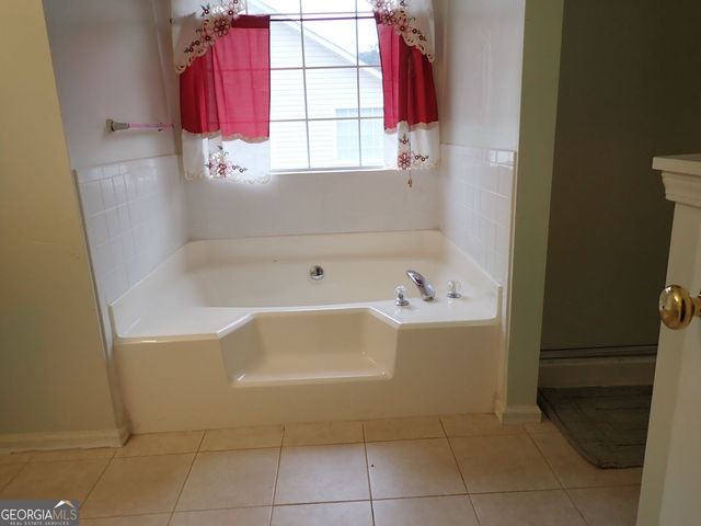 10617 Barberry Drive, Hampton, GA 30228