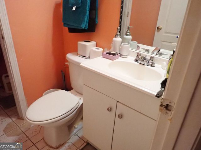 10617 Barberry Drive, Hampton, GA 30228