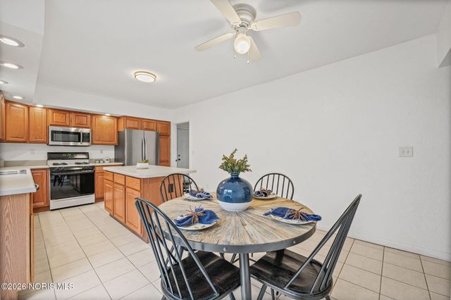 8940 Angola Road, Holland, OH 43528