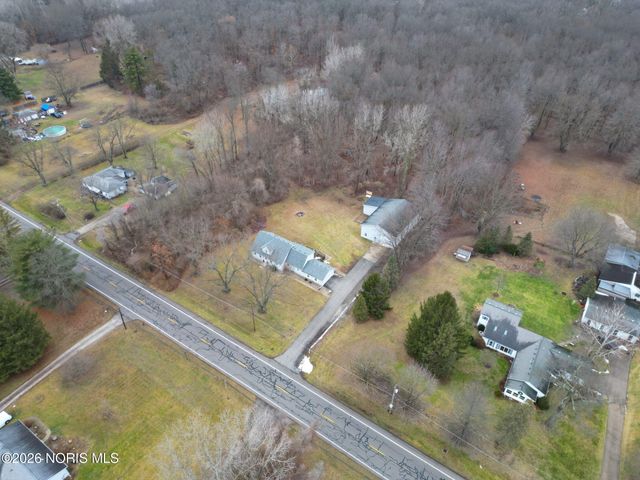 8940 Angola Road, Holland, OH 43528