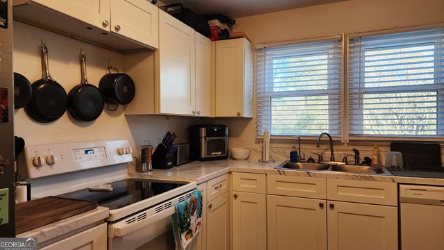 255 Greeson Street, Summerville, GA 30747