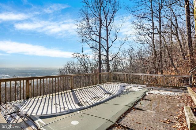 211 MILLERS GAP ROAD, Enola, PA 17025