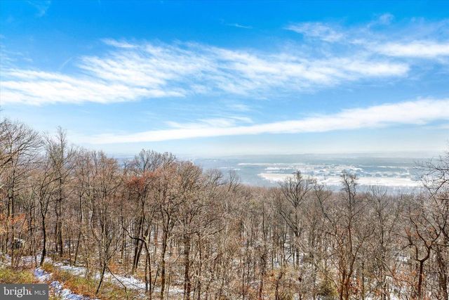 211 MILLERS GAP ROAD, Enola, PA 17025