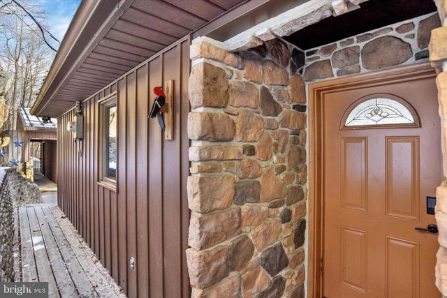 211 MILLERS GAP ROAD, Enola, PA 17025