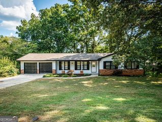 5409 Mill Valley Drive, Douglasville, GA 30135