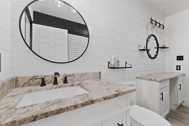 5117 E Camino NW, Albuquerque, NM 87120