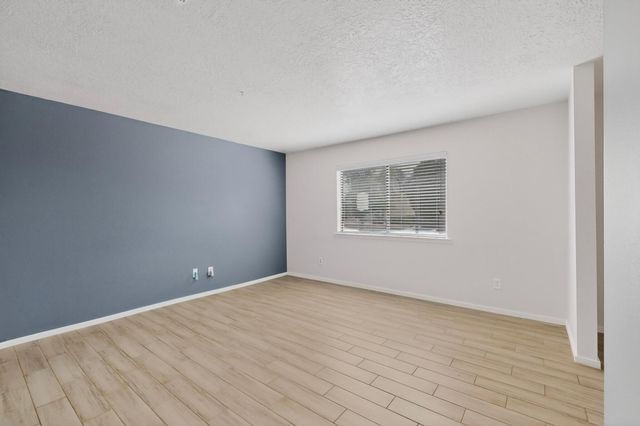 5117 E Camino NW, Albuquerque, NM 87120