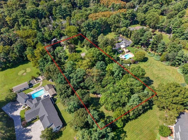 2495 Cedar Swamp Road, Glen Head, NY 11545