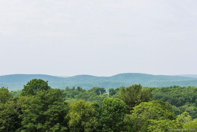 5 Tramita Court, New Milford, CT 06776