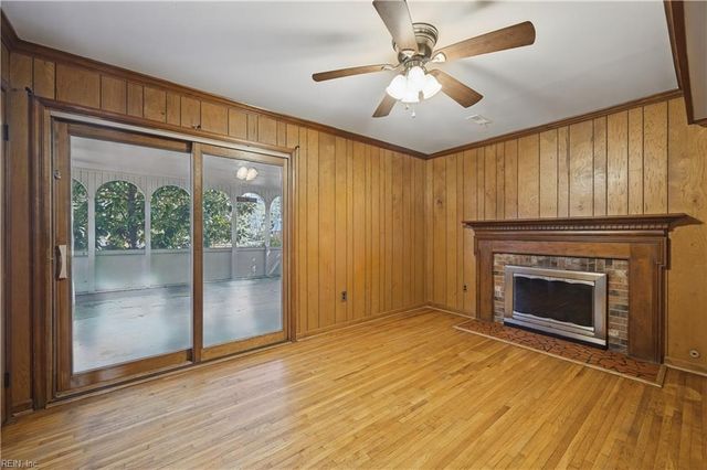 242 Hunts Neck RD, Poquoson, VA 23662