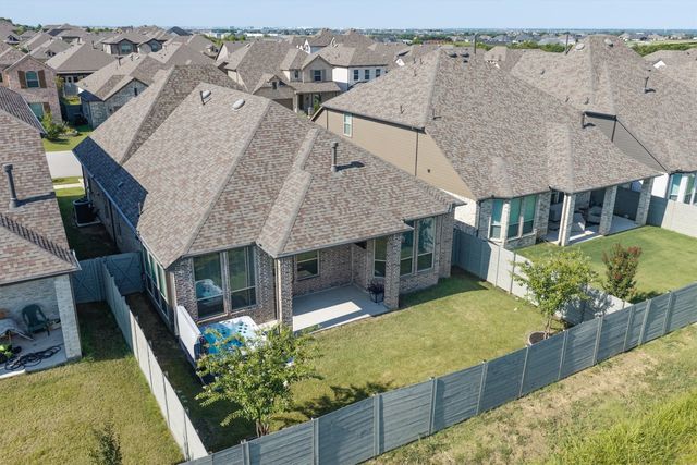 2404 Plover Lane, Argyle, TX 76226