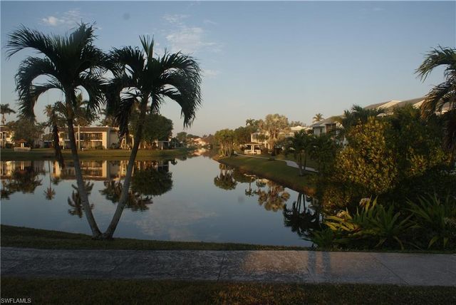 7105 Quail Run CT W 1, Fort Myers, FL 33908