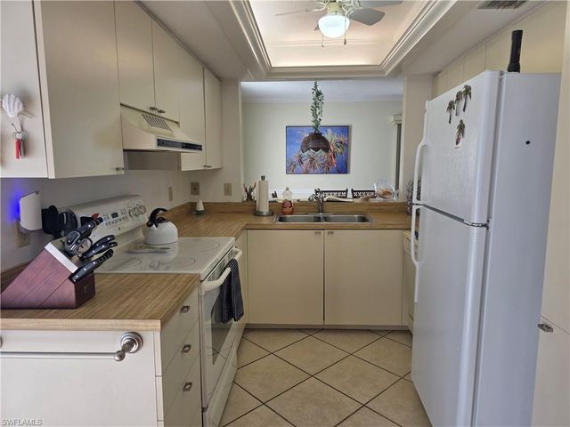 7105 Quail Run CT W 1, Fort Myers, FL 33908