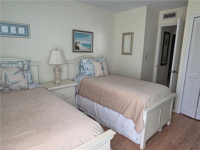 7105 Quail Run CT W 1, Fort Myers, FL 33908