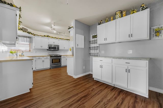 24010 N King Court S, Broken Arrow, OK 74014