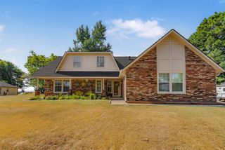 24010 N King Court S, Broken Arrow, OK 74014