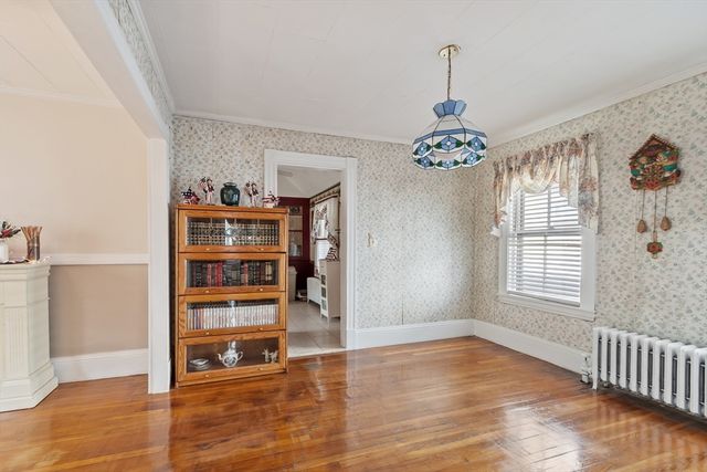 53 Corbett St, Lowell, MA 01852