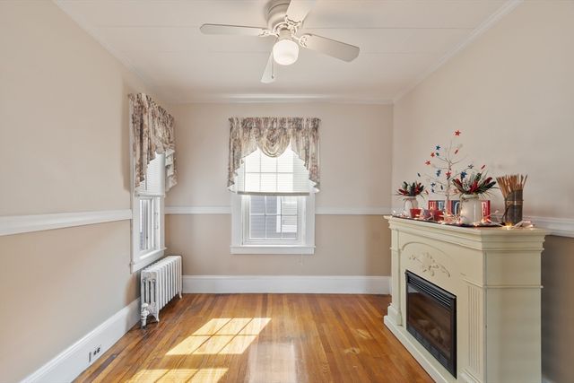 53 Corbett St, Lowell, MA 01852