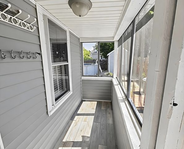 53 Corbett St, Lowell, MA 01852