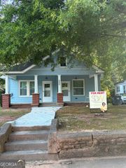1776 Thompson Avenue B, East Point, GA 30344