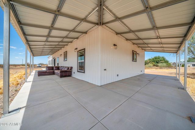 471 S Cardoza Drive, Morristown, AZ 85342