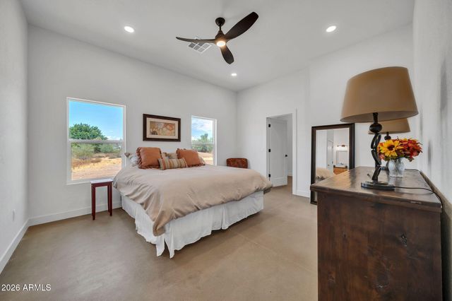 471 S Cardoza Drive, Morristown, AZ 85342