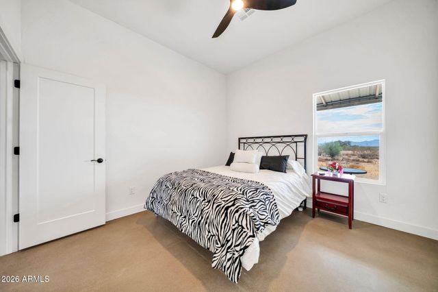 471 S Cardoza Drive, Morristown, AZ 85342