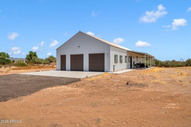 471 S Cardoza Drive, Morristown, AZ 85342