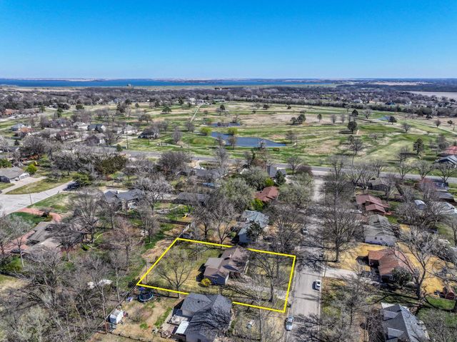 736 Harvard Ave, El Dorado, KS 67042