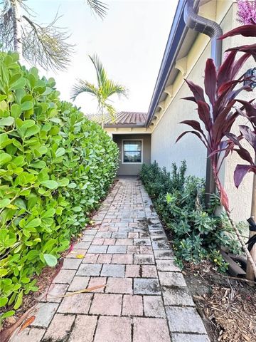 4016 Basket Oak Circle, Vero Beach, FL 32967