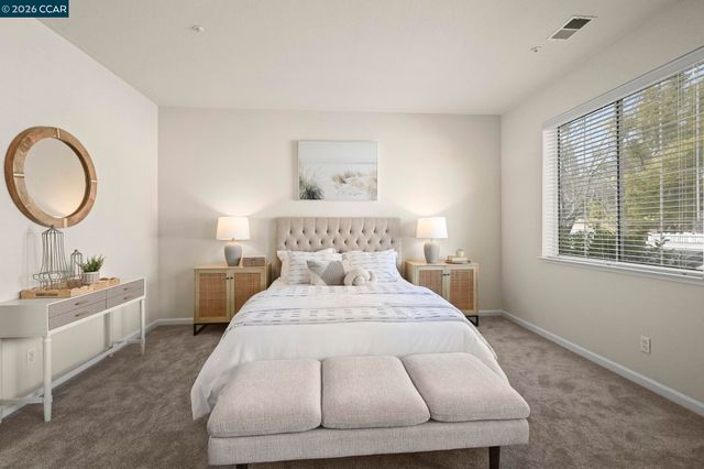 1384 Danville Blvd, Alamo, CA 94507