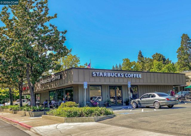 1384 Danville Blvd, Alamo, CA 94507