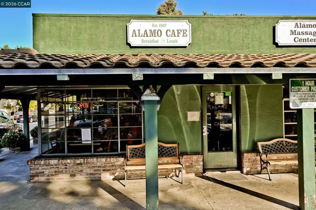 1384 Danville Blvd, Alamo, CA 94507