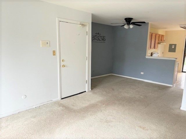 200 Dunteman Drive 202, Glendale Heights, IL 60139
