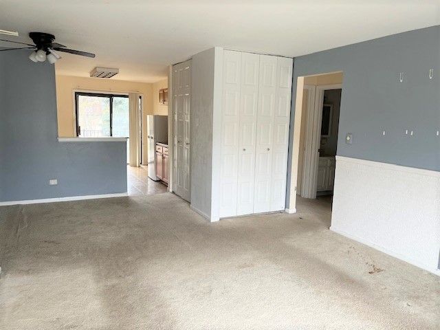 200 Dunteman Drive 202, Glendale Heights, IL 60139