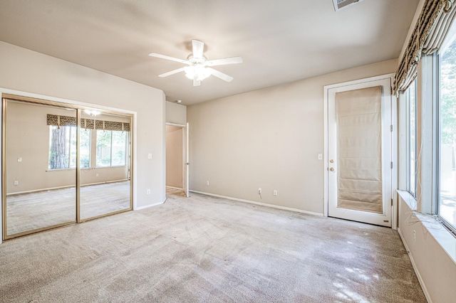 524 W Muncie, Clovis, CA 93619