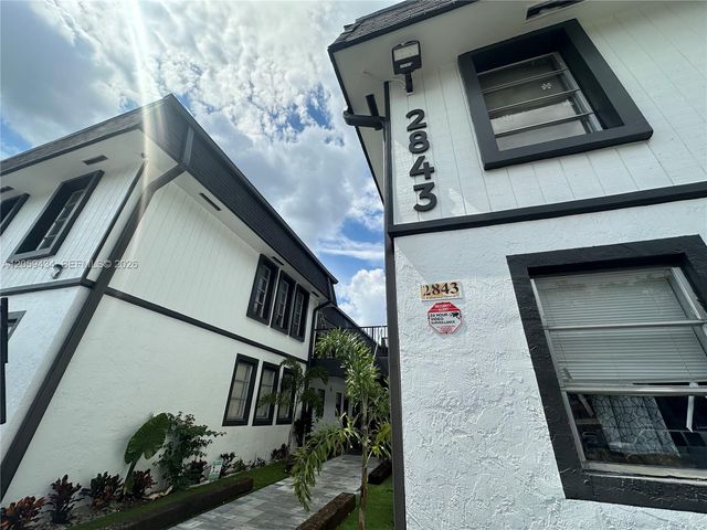 2843 Fillmore Street 206, Hollywood, FL 33020