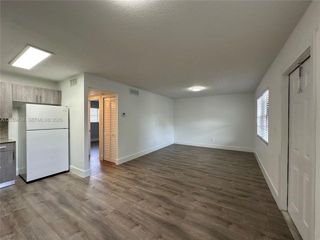 2843 Fillmore Street 206, Hollywood, FL 33020