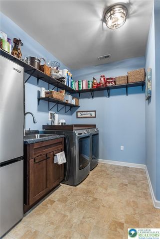 2618 Ambassador Drive, Bethlehem City, PA 18017